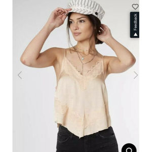 Intimately Free People Your Eyes Cami Tank Top M Medium Barely Peach Lace Trim